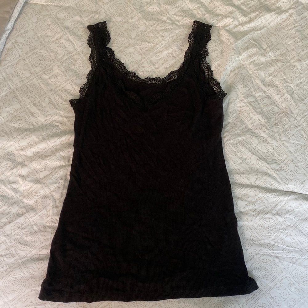 Uniqlo Lace Tank top
